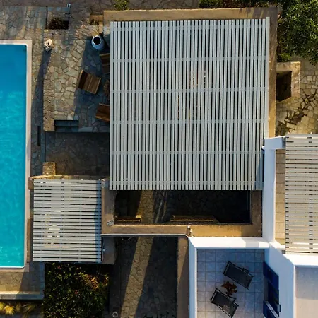 Ohana Paros